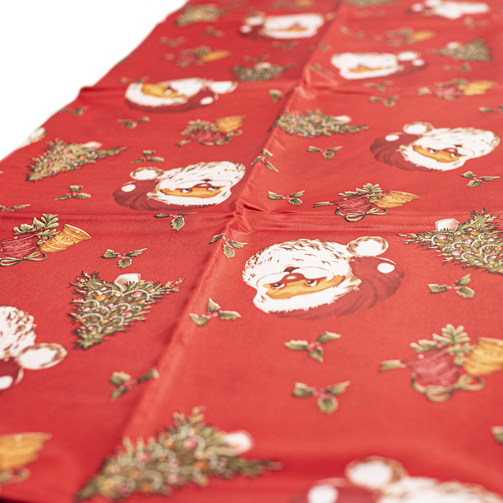 CHRISTMAS TABLECLOTH