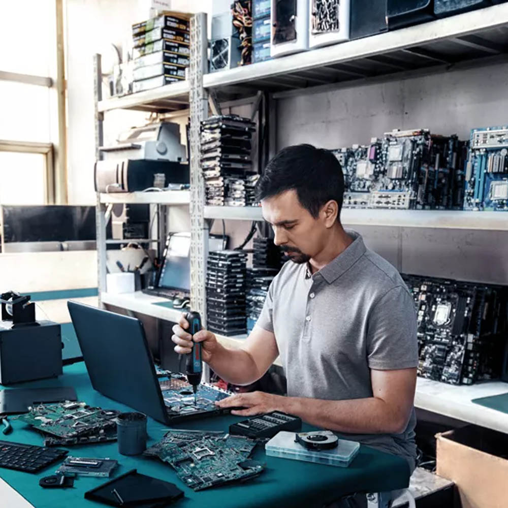 CORDLESS SCREWDRIVER - BOSCH